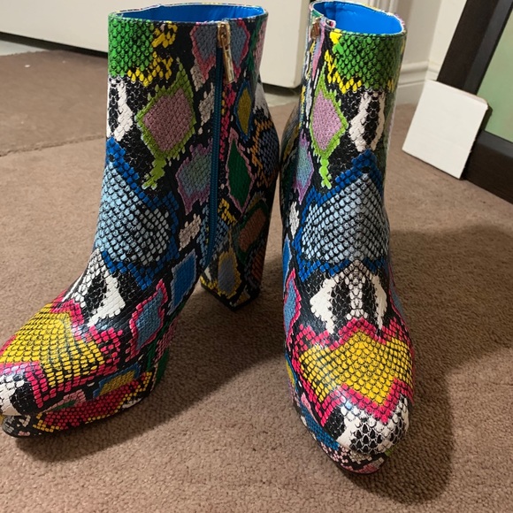 BLUE & GREEN SNAKE SORBET PLATFORM BOOTS- SIZE 9 - Picture 4 of 6